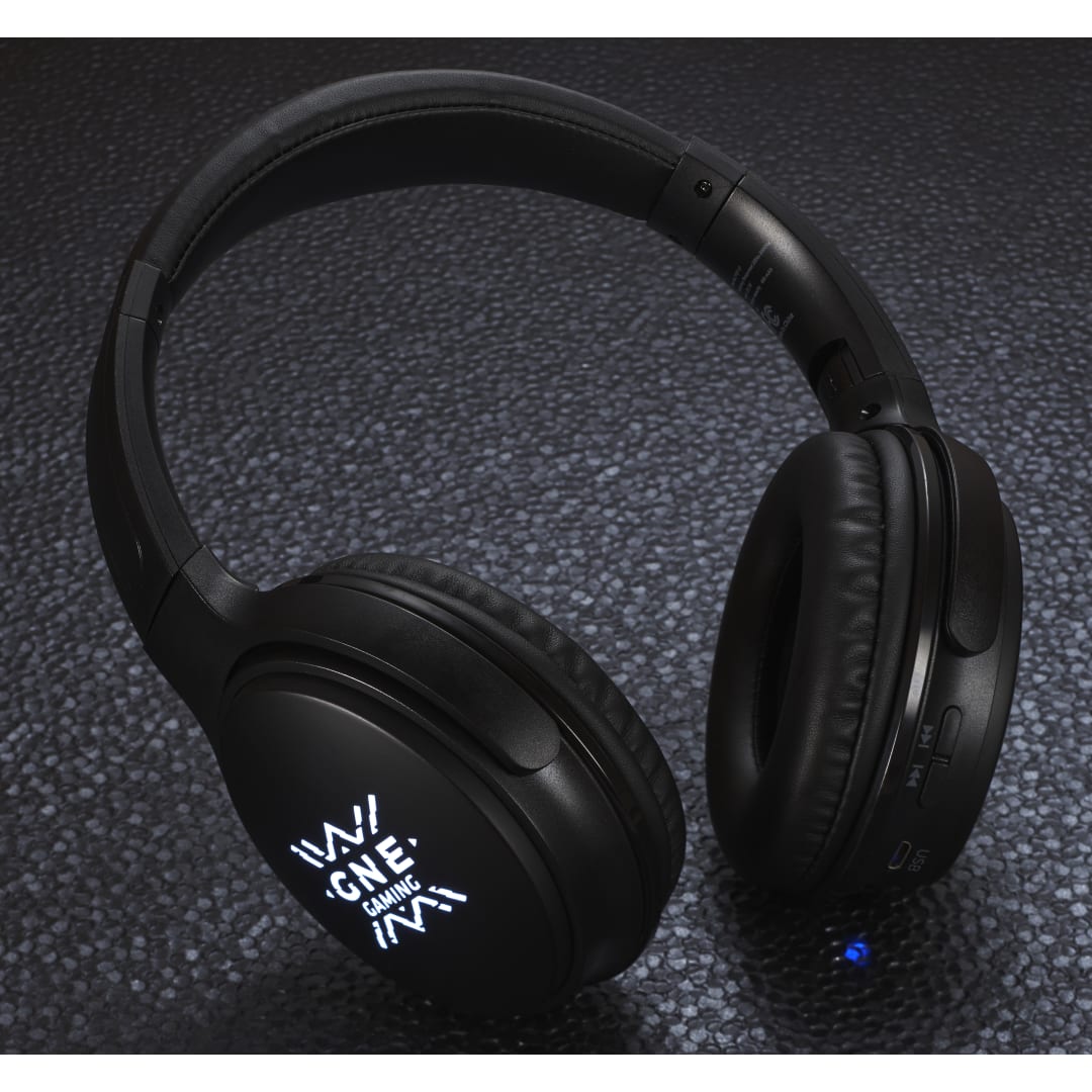 Light Up Logo Bluetooth Headphones 17