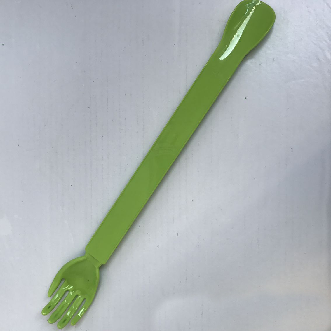 Back Scratcher With Shoe Horn 11