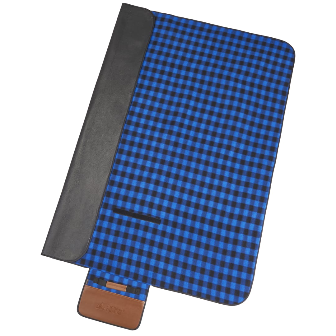 Field & Co.® Buffalo Plaid Picnic Blanket 90