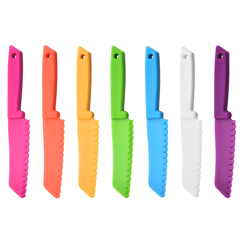 Children's Plastic Safe Cooking Knife 2