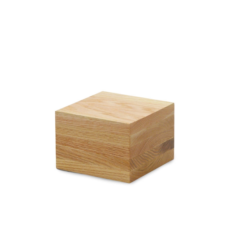 Wood Riser 5 5" x 5 5" x 4 Oak