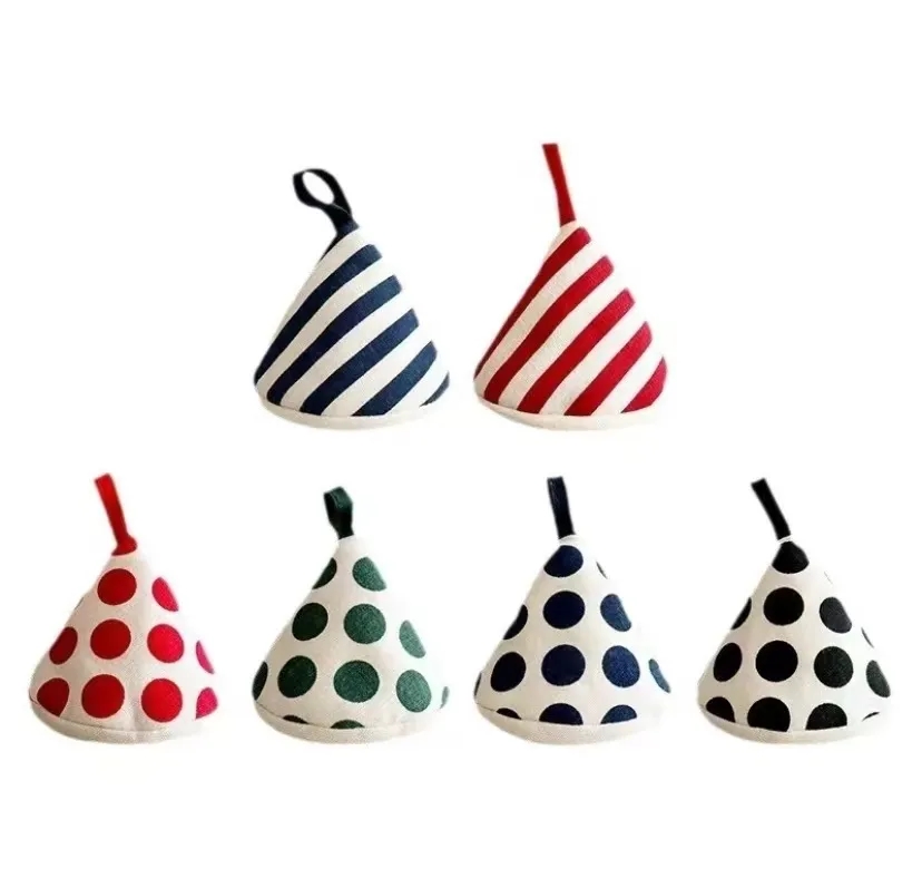 Thickened heat-insulating earmuffs 4