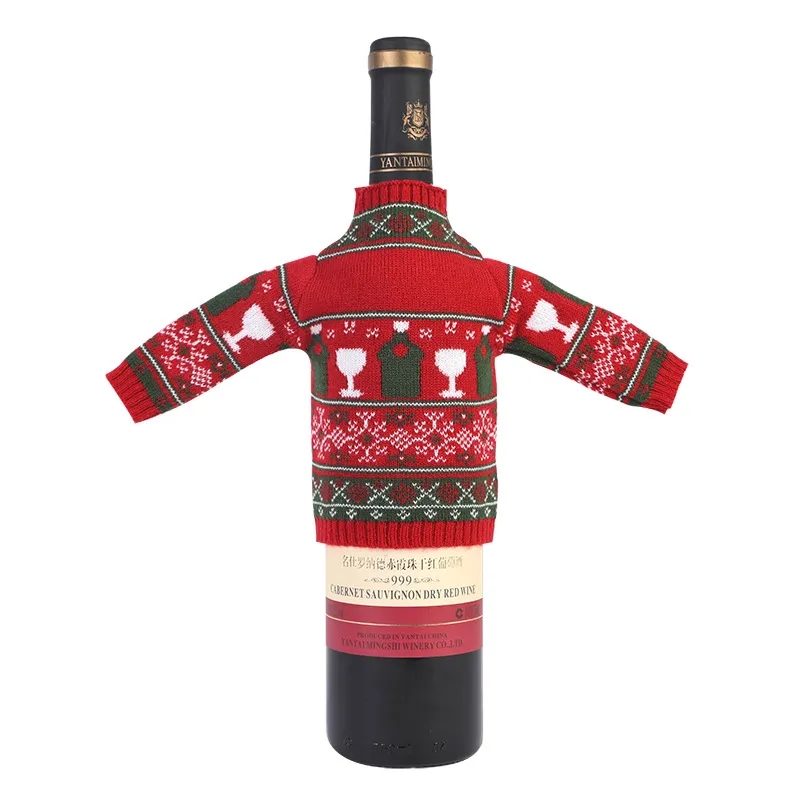 Knitted wine bottle cover 2