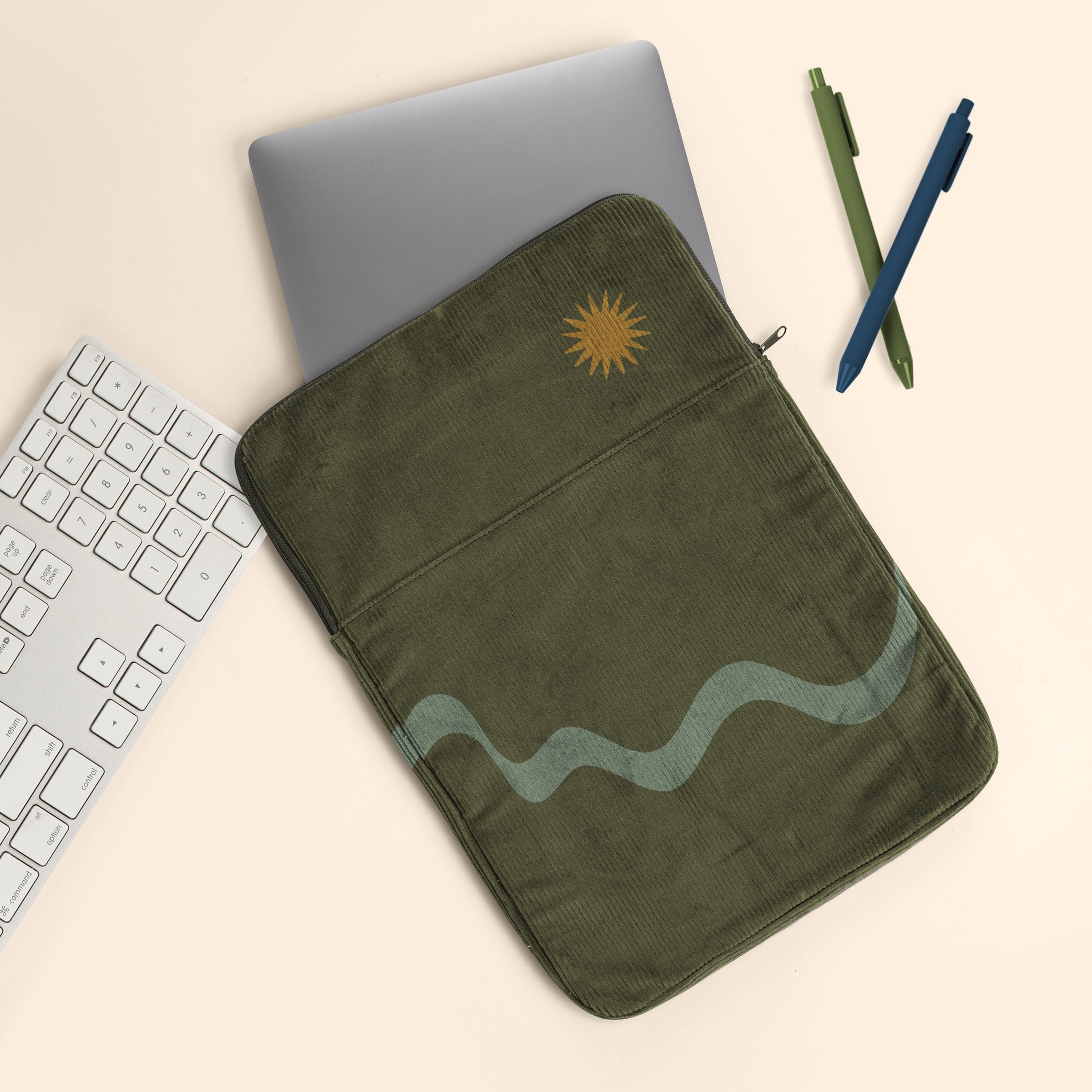 PORTRAIT LAPTOP SLEEVES - CORDUROY - SMALL - 13" 2