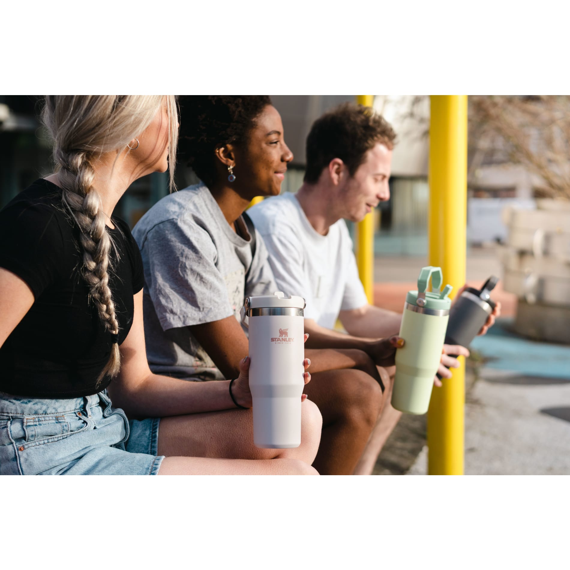 IceFlow Flip Straw Tumbler 30oz