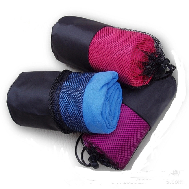 Fast Drying Microfiber Sport Towel With Small Bag 2