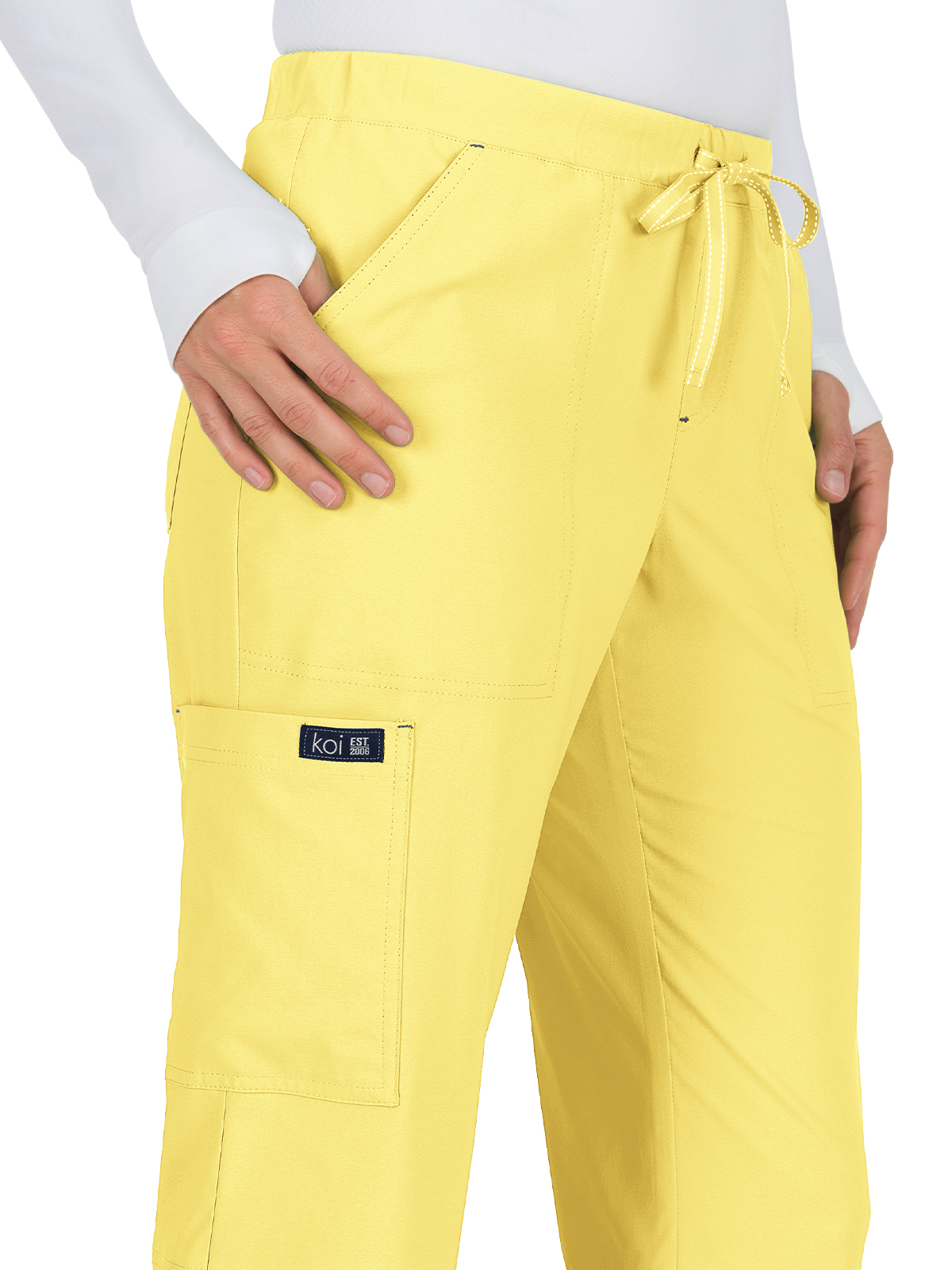 koi - Basics - Women's Eight-Pocket Stretch Cargo Holly Pant 97