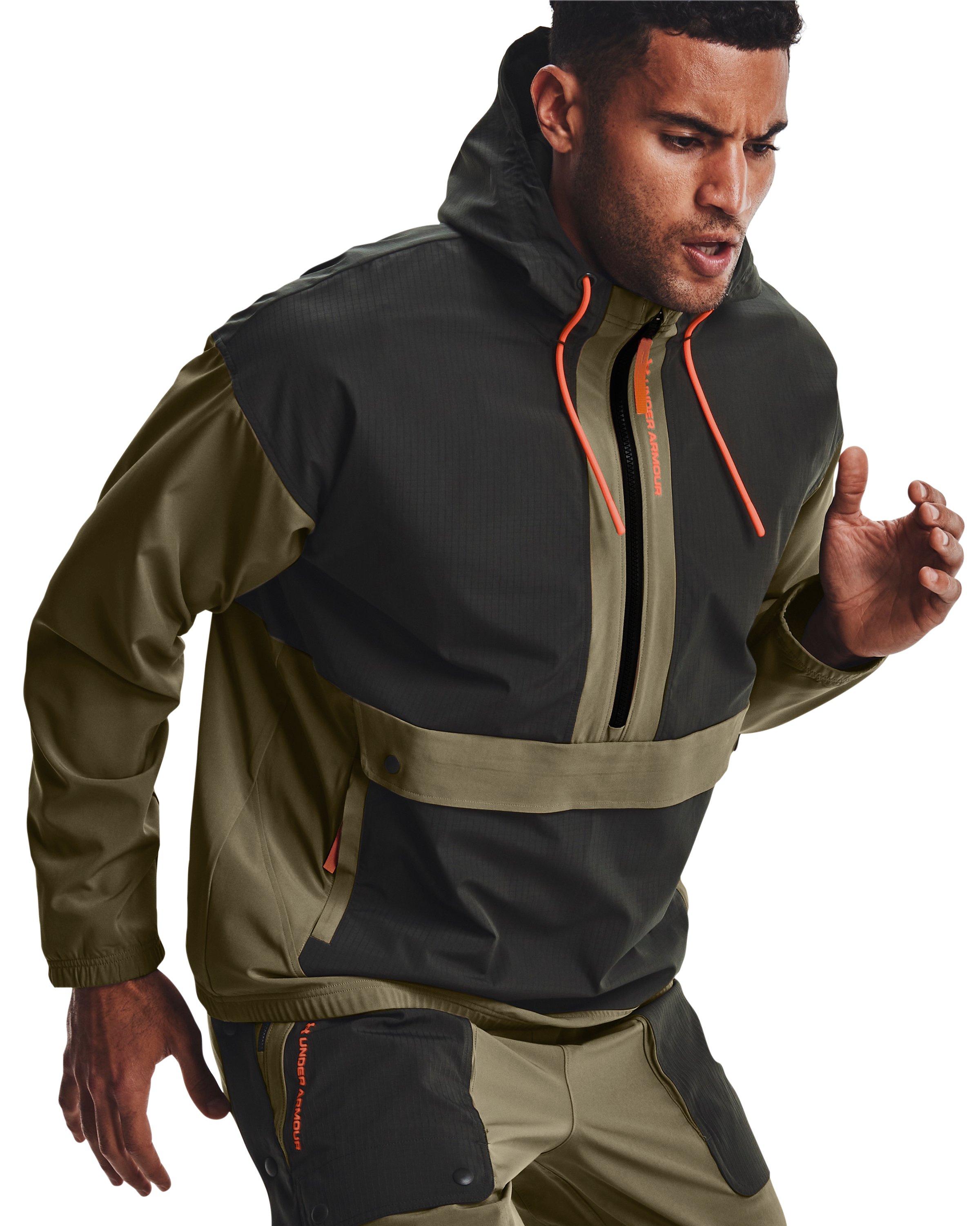 UA RUSH Woven Men's Hooded Popover 4
