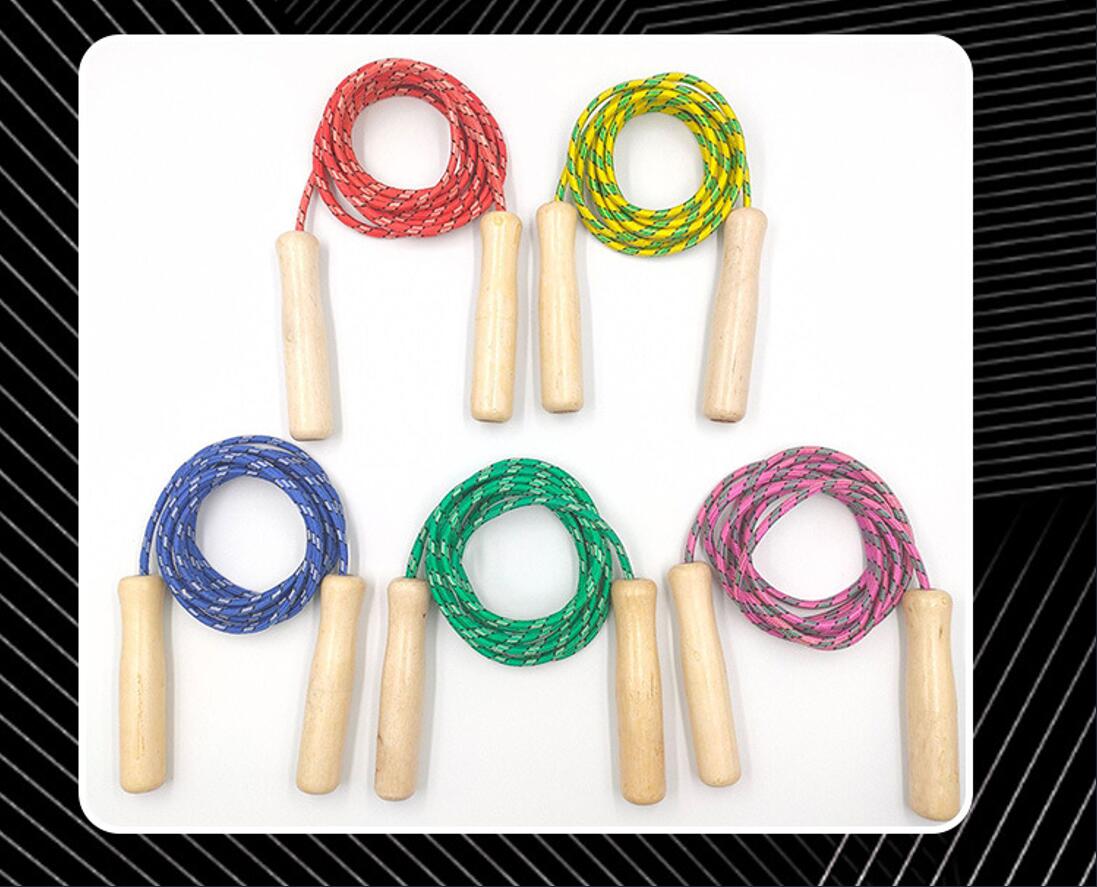 Adjustable Wooden Handle Jump Rope 2