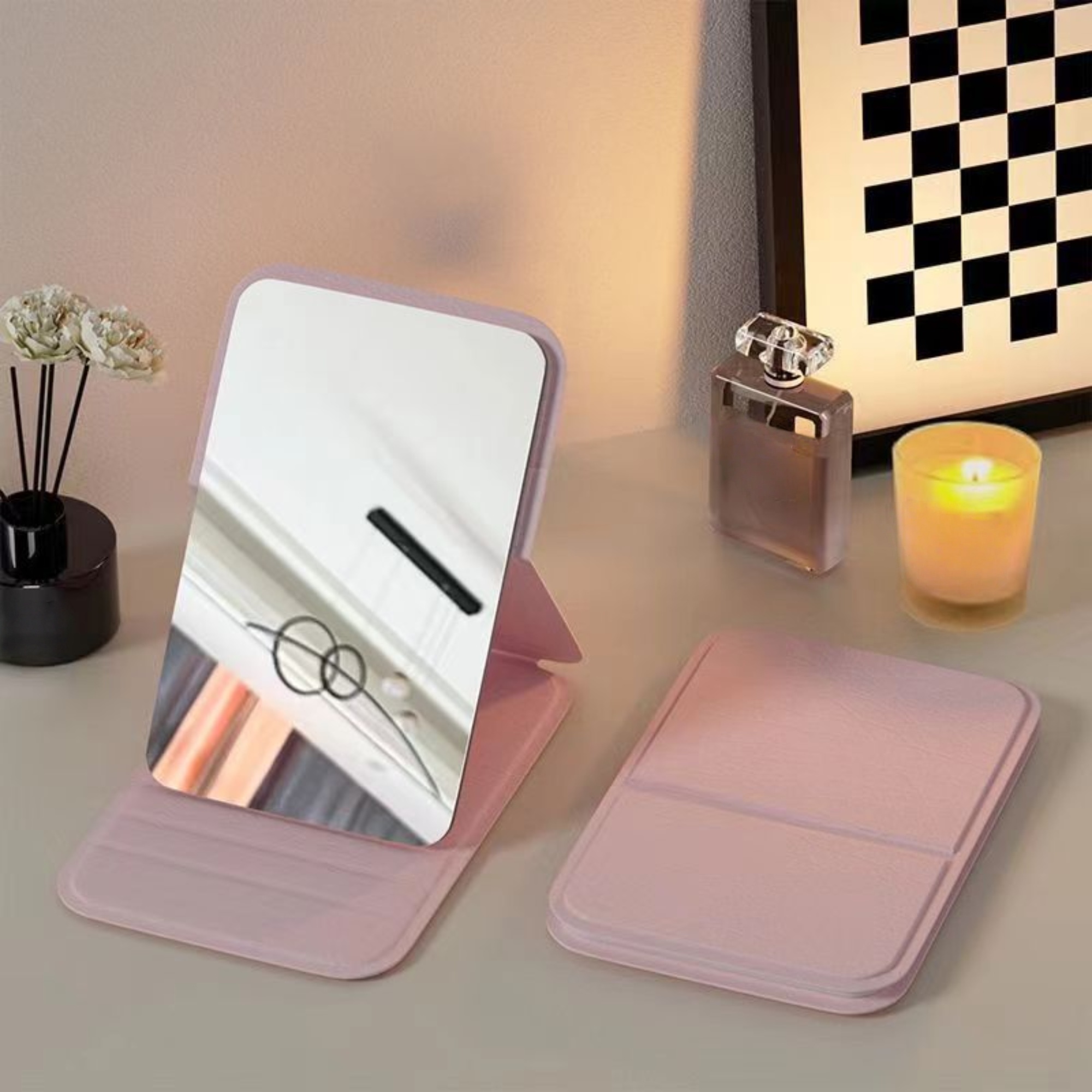 Portable foldable mini mirror 4