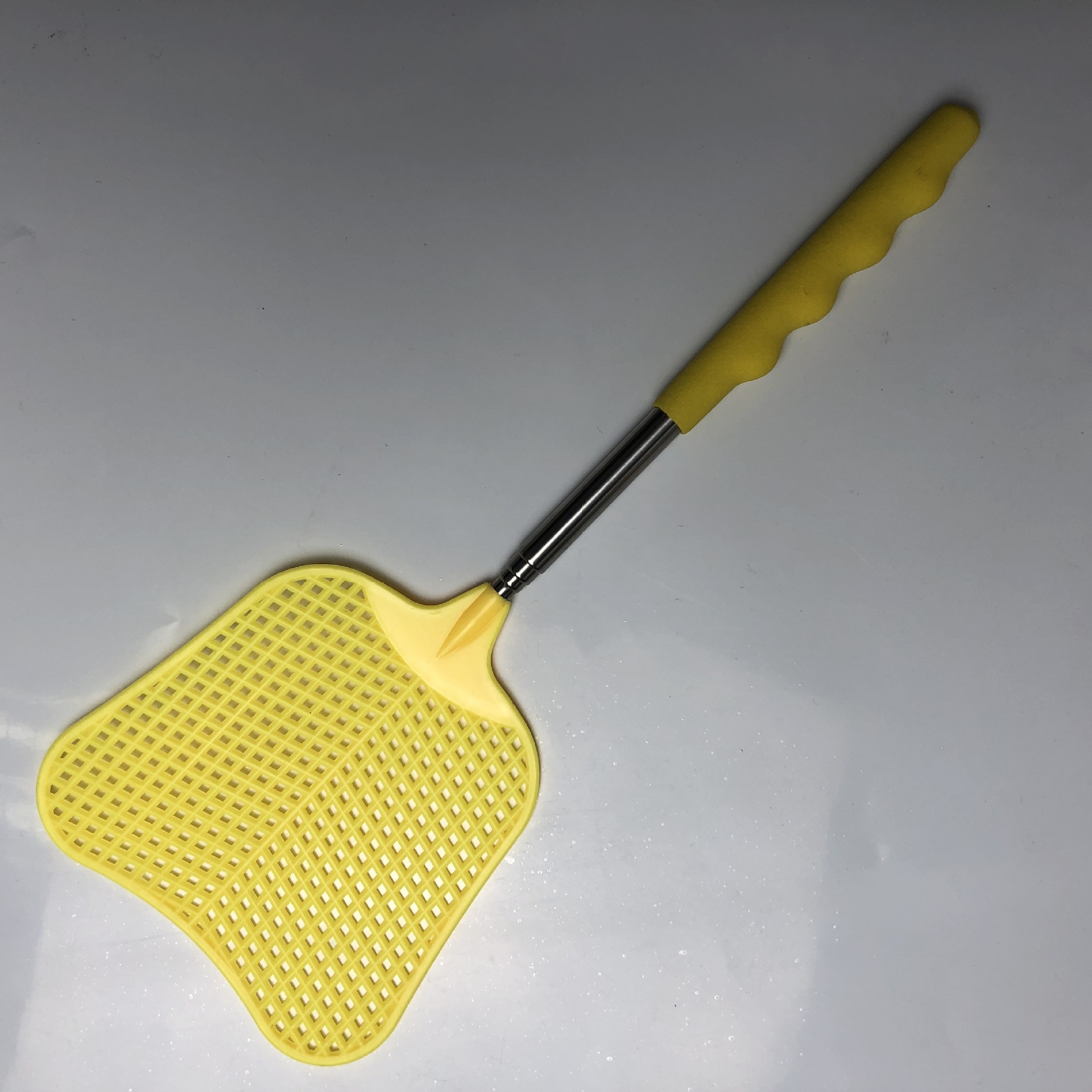 Durable Plastic Fly Swatter 8