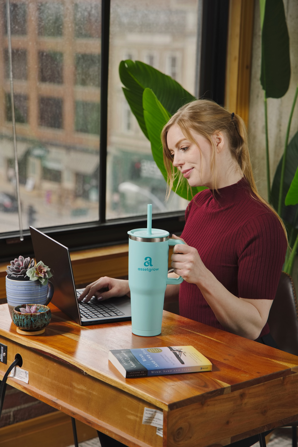 SENSO® Summit 40 oz Insulated Stainless Steel Travel Mug with Press-In Straw Lid 80