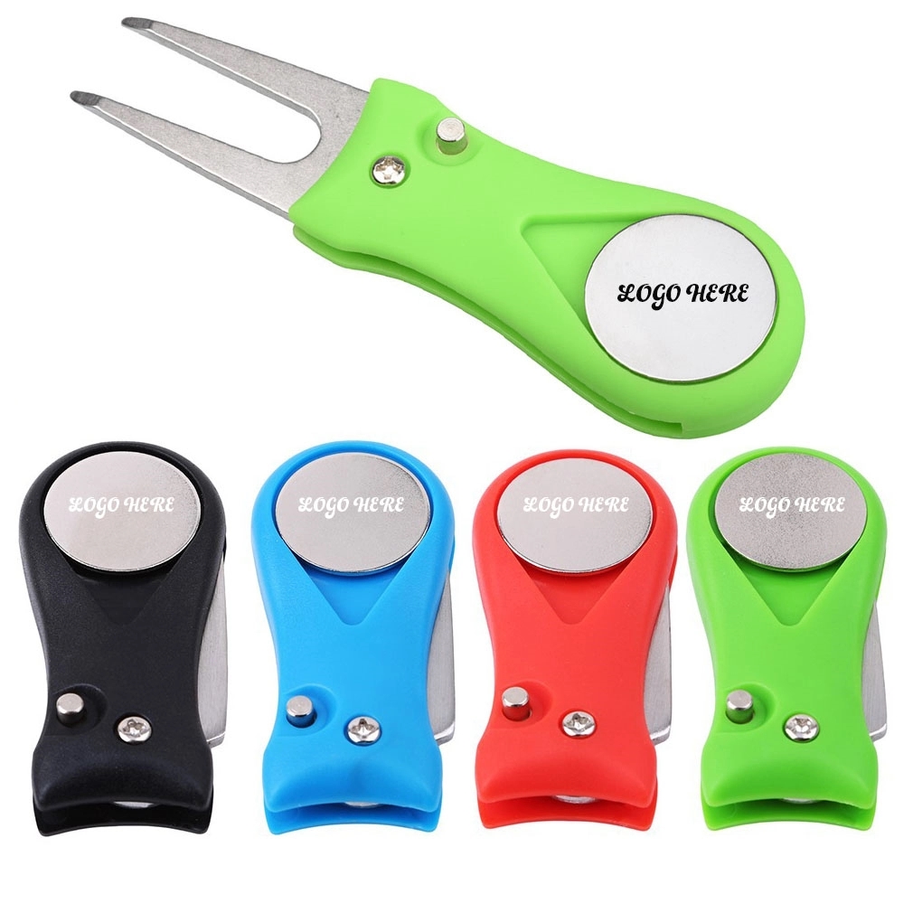 Customized Flip Divot Tool and Markers 3