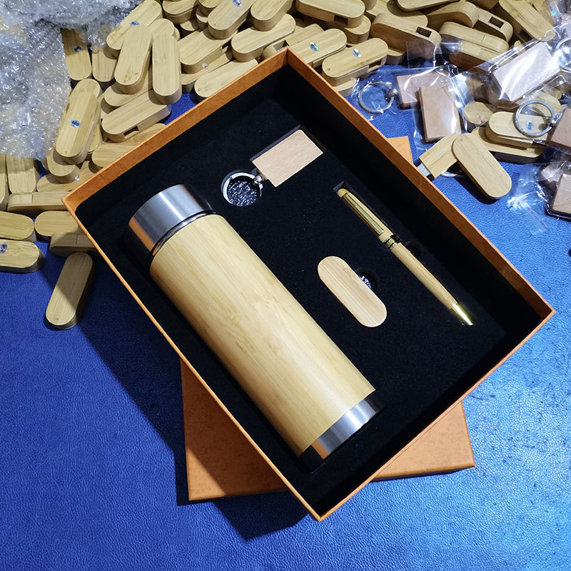 Bamboo 4-piece Office Gift Set 7
