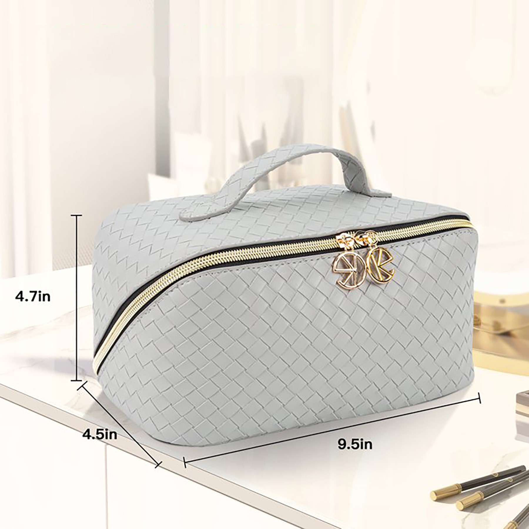 Large Capacity Leather Waterproof Makeup Bag 2