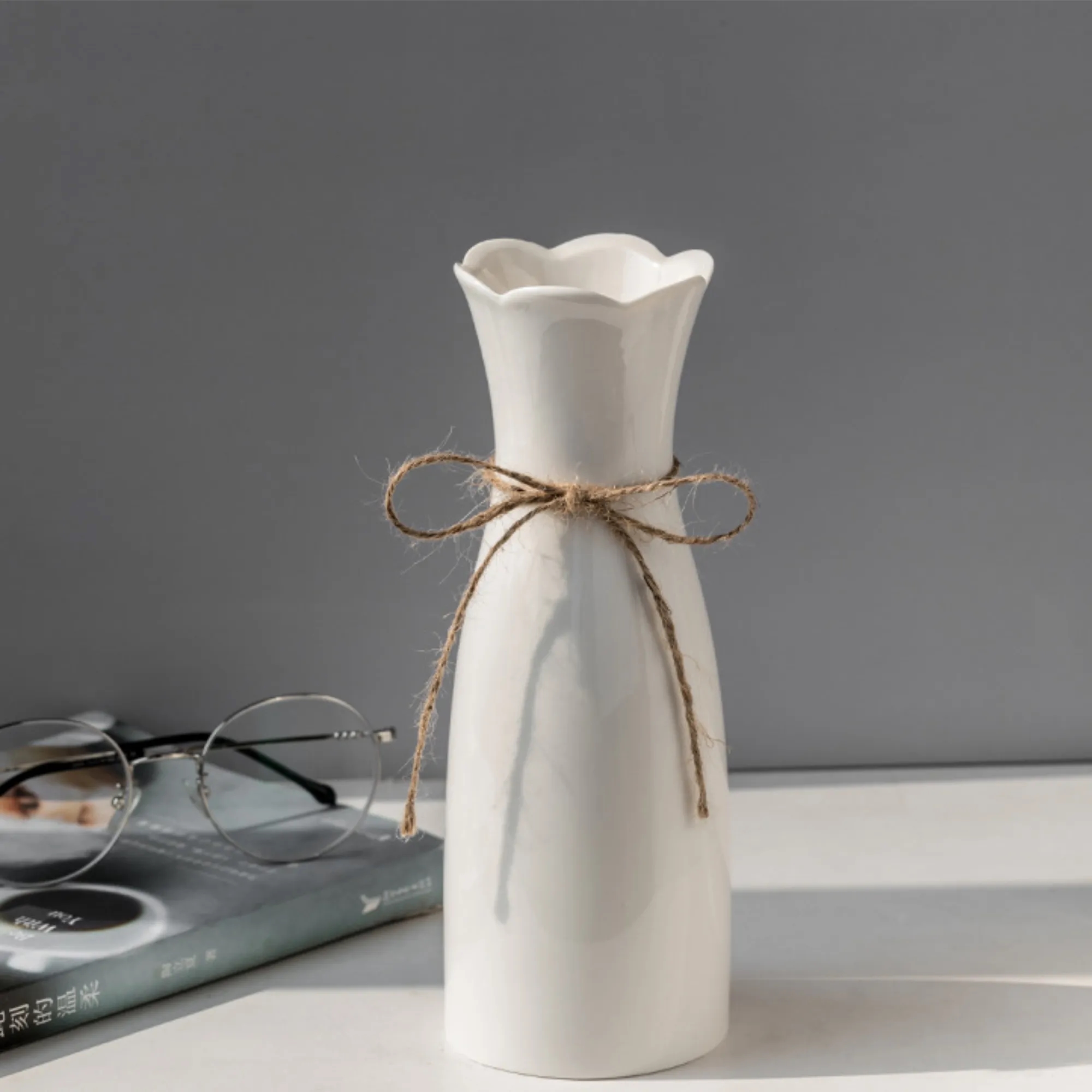 Simple Mini Ceramic Flower Vase Home Decoration 4