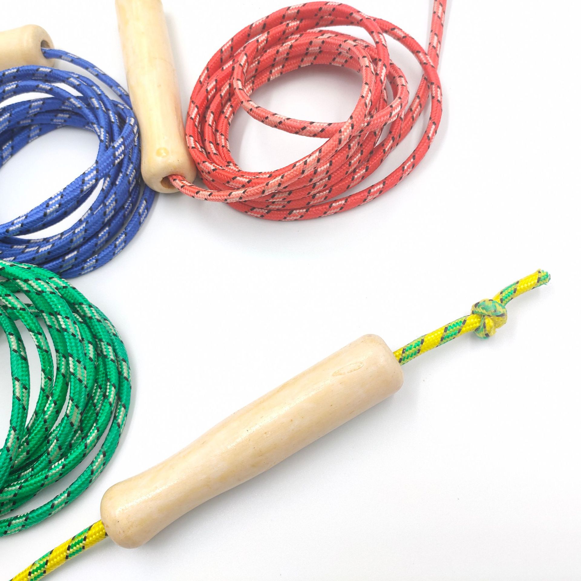 Adjustable Wooden Handle Jump Rope 4