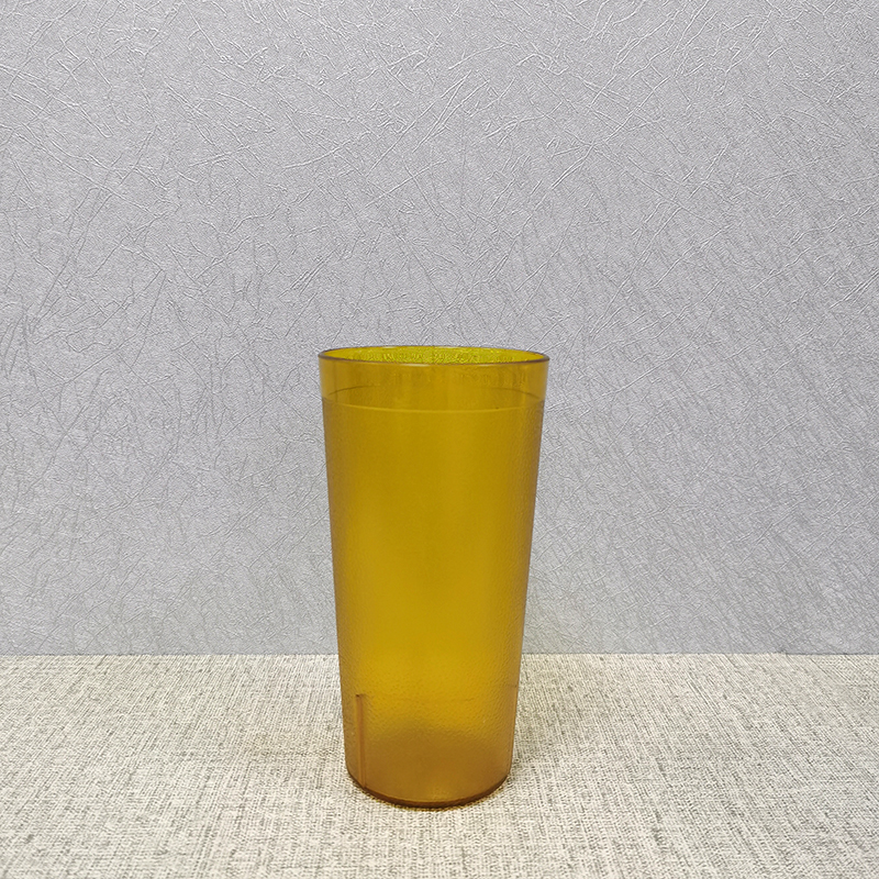 20 Oz Plastic Tall Tumbler 4
