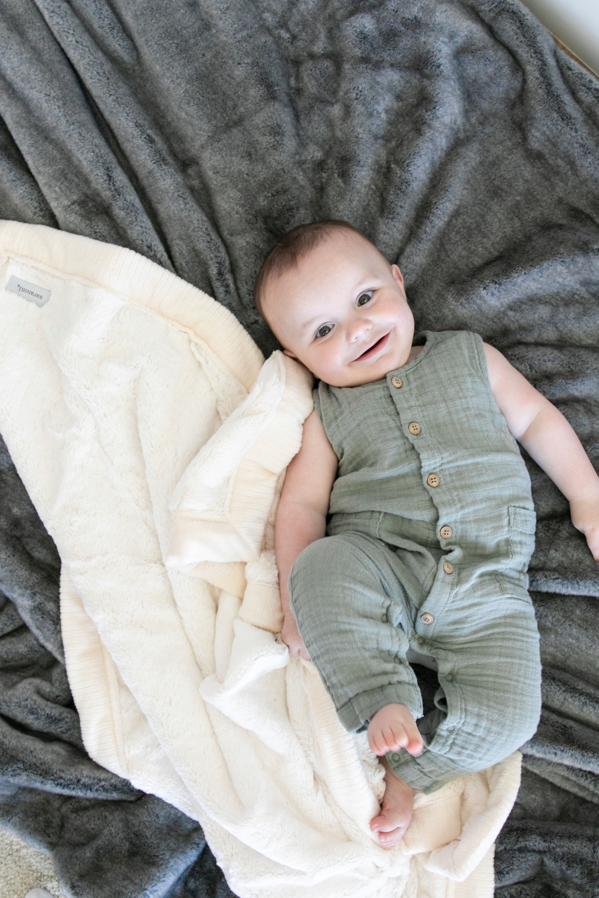Lush Natural-Mini Luxury Blanket (15x20) 1