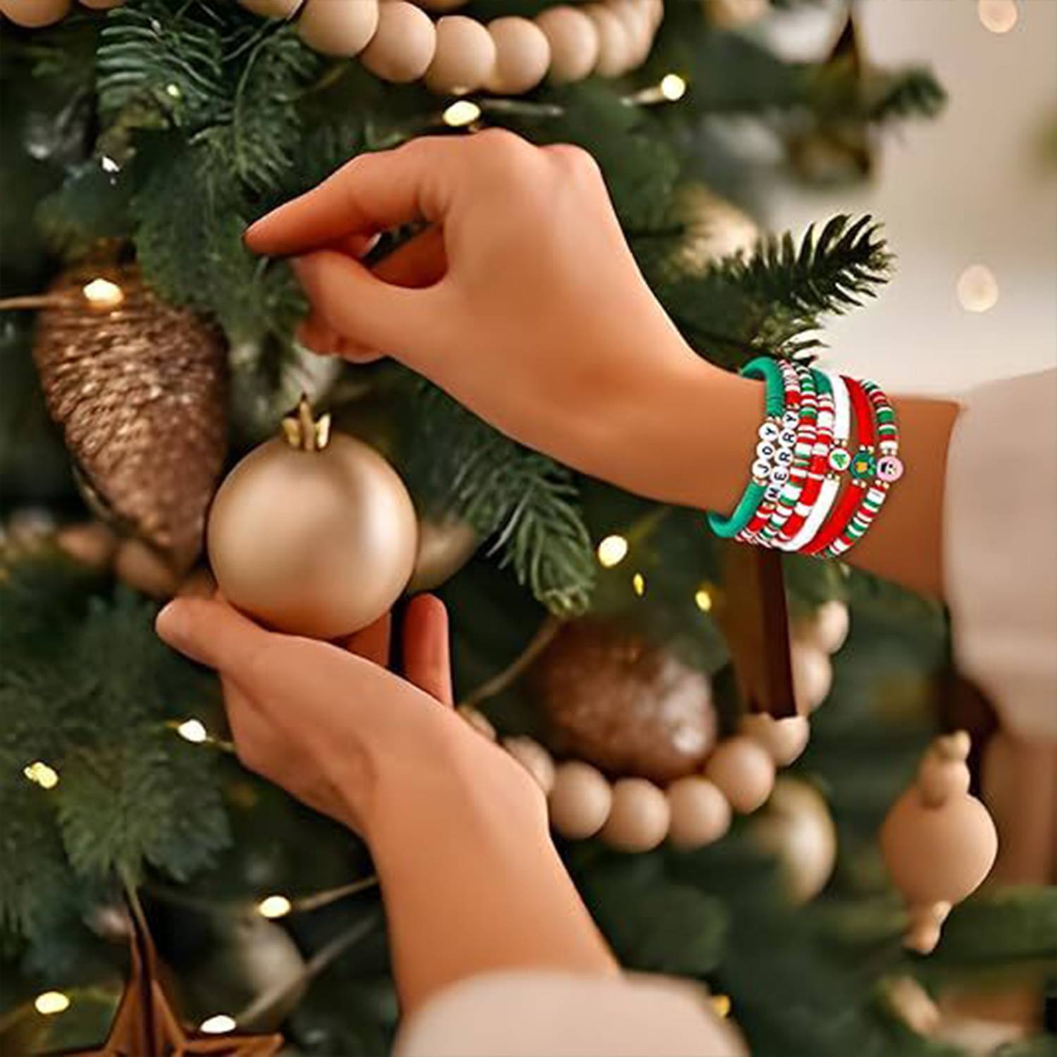 7 Pack Cute Xmas Bracelets for Women Teen Girls 4