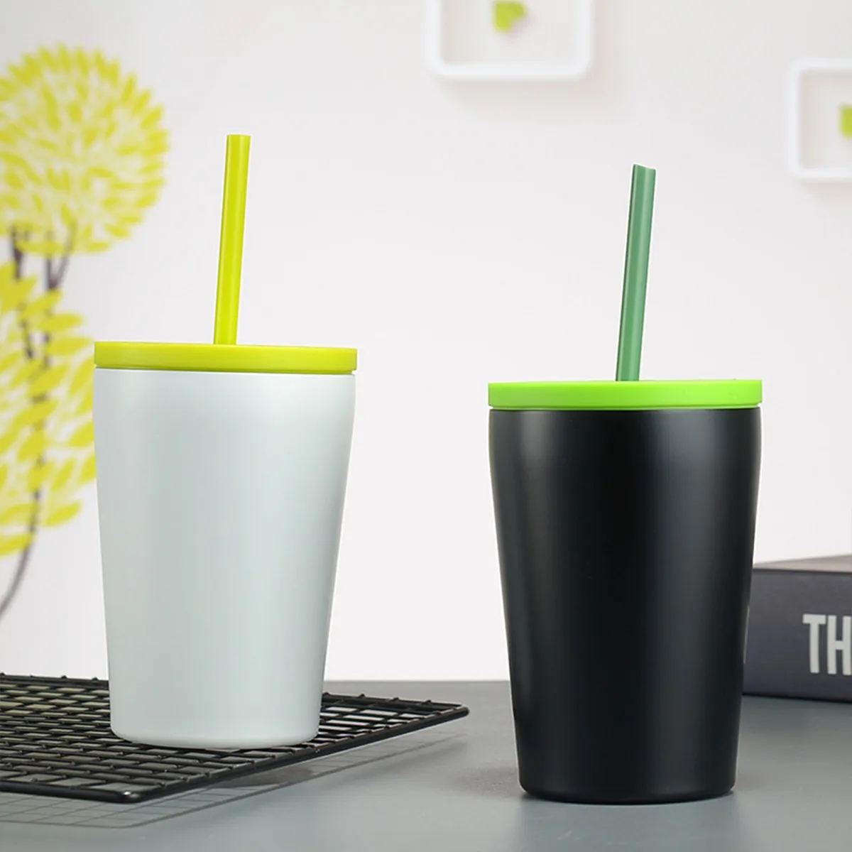12 oz Stainless Steel Coffee Mug with Lid and Straw 4