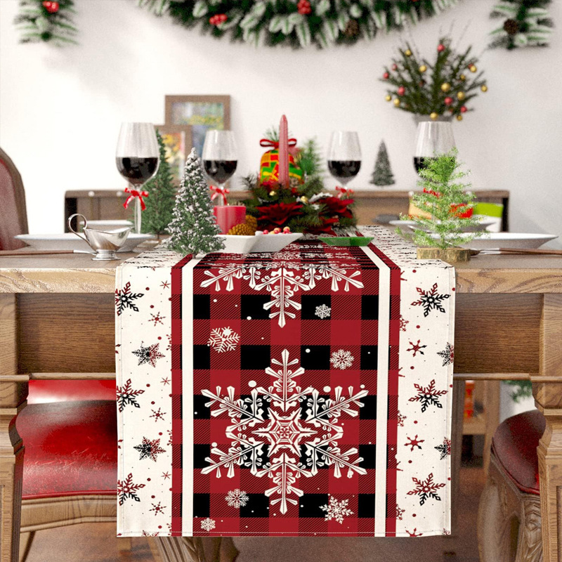Christmas Trees Merry Xmas Table Runner 7