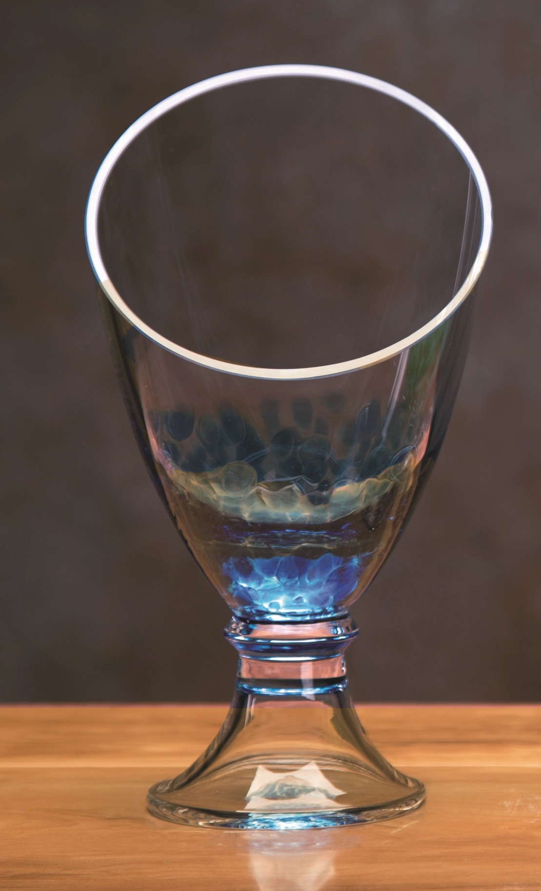 Galaxy Trophy Vase - Blue 3