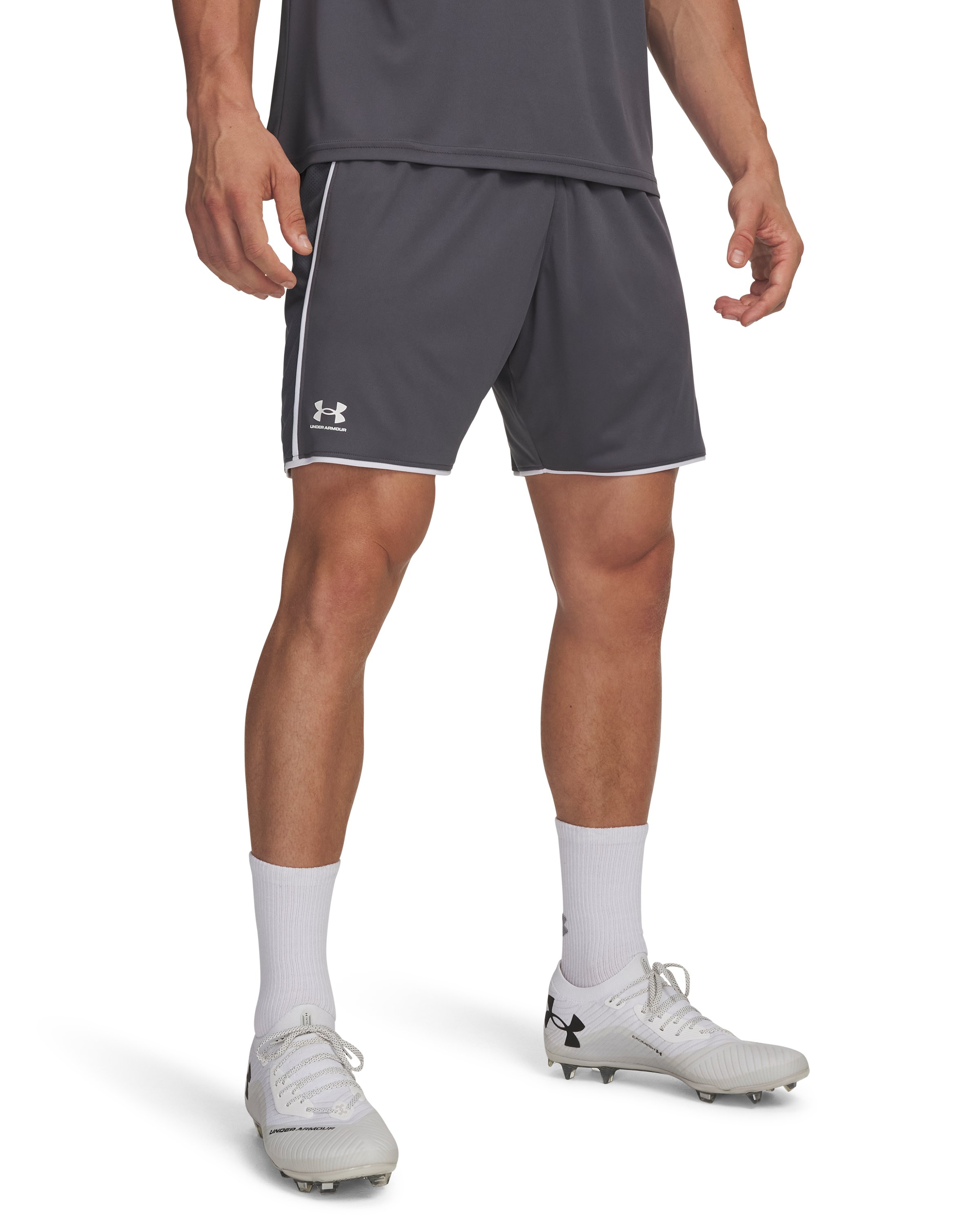UA Challenger Train Men's Shorts 4