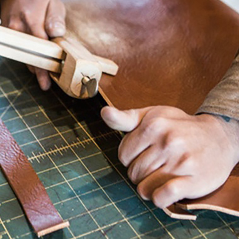 Faux Leather Waterproof Reversible Table Mats for Dining Table 3