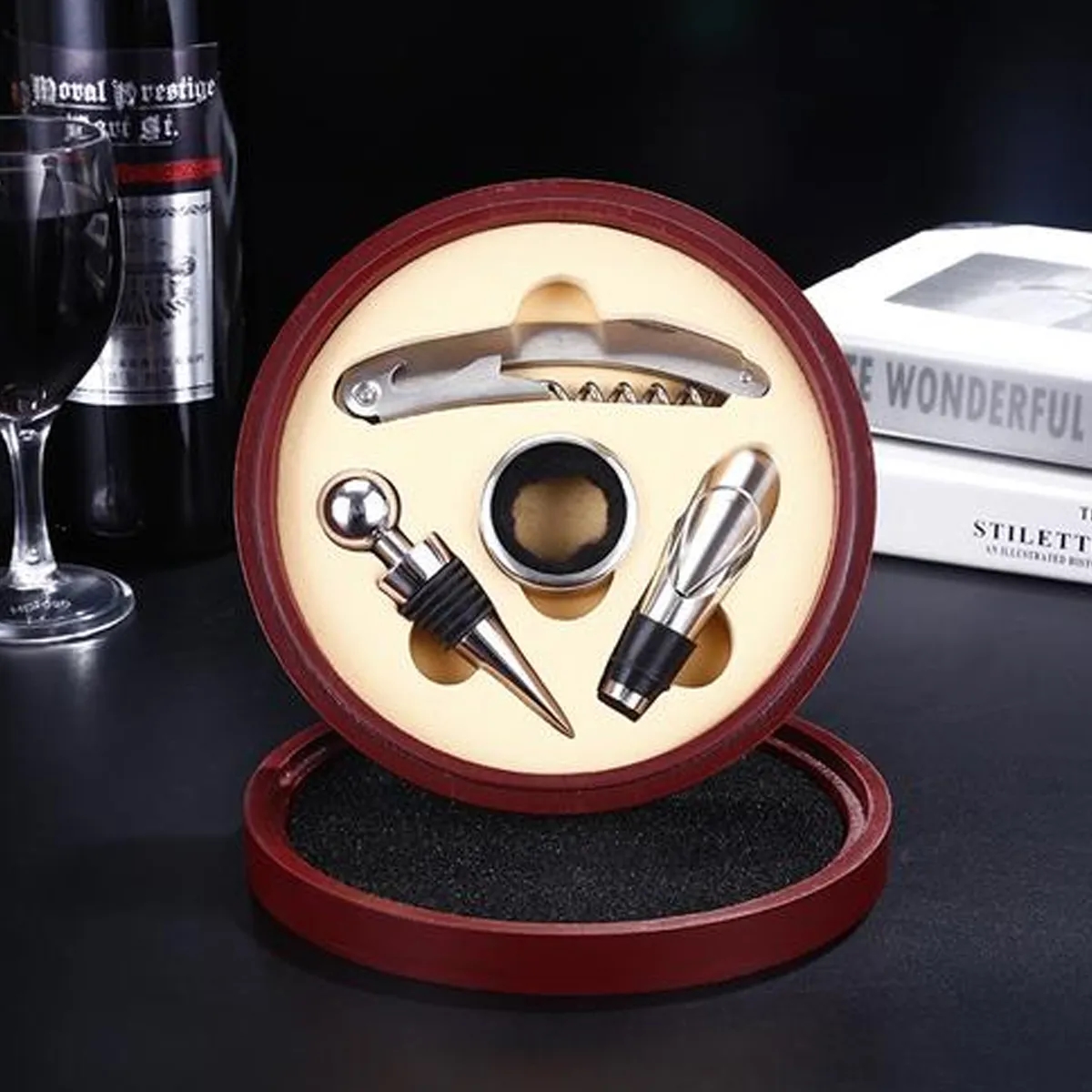 4 Piece Wine Gift Set In Round Leather Case 4