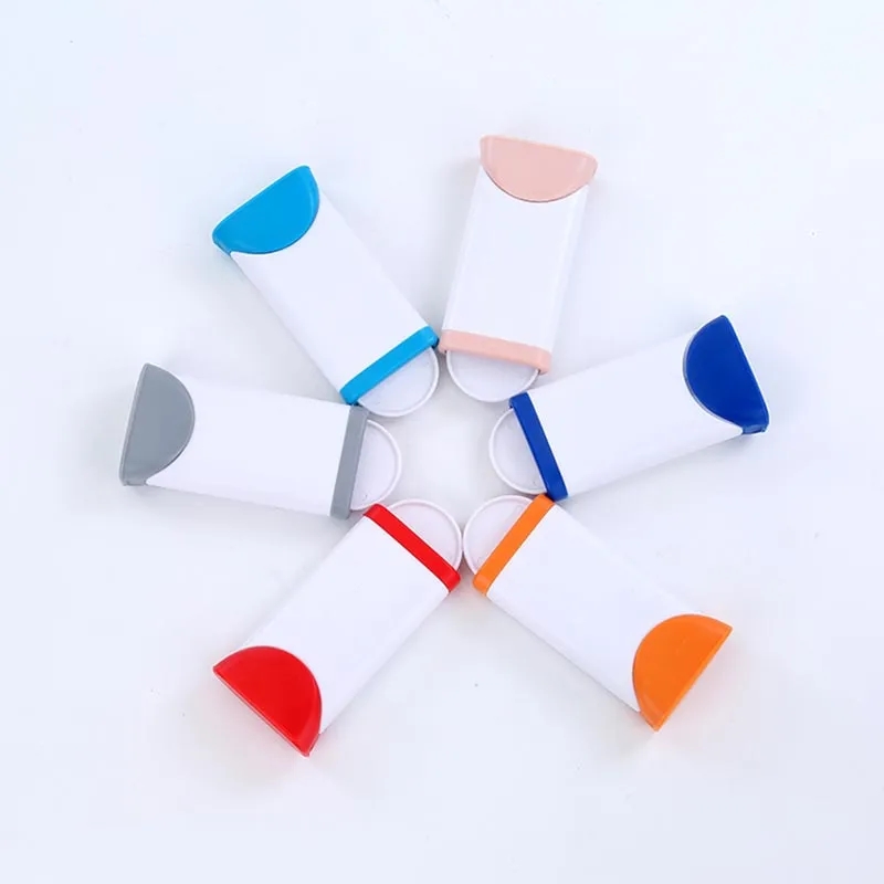 Portable Travel Lint Brush 3