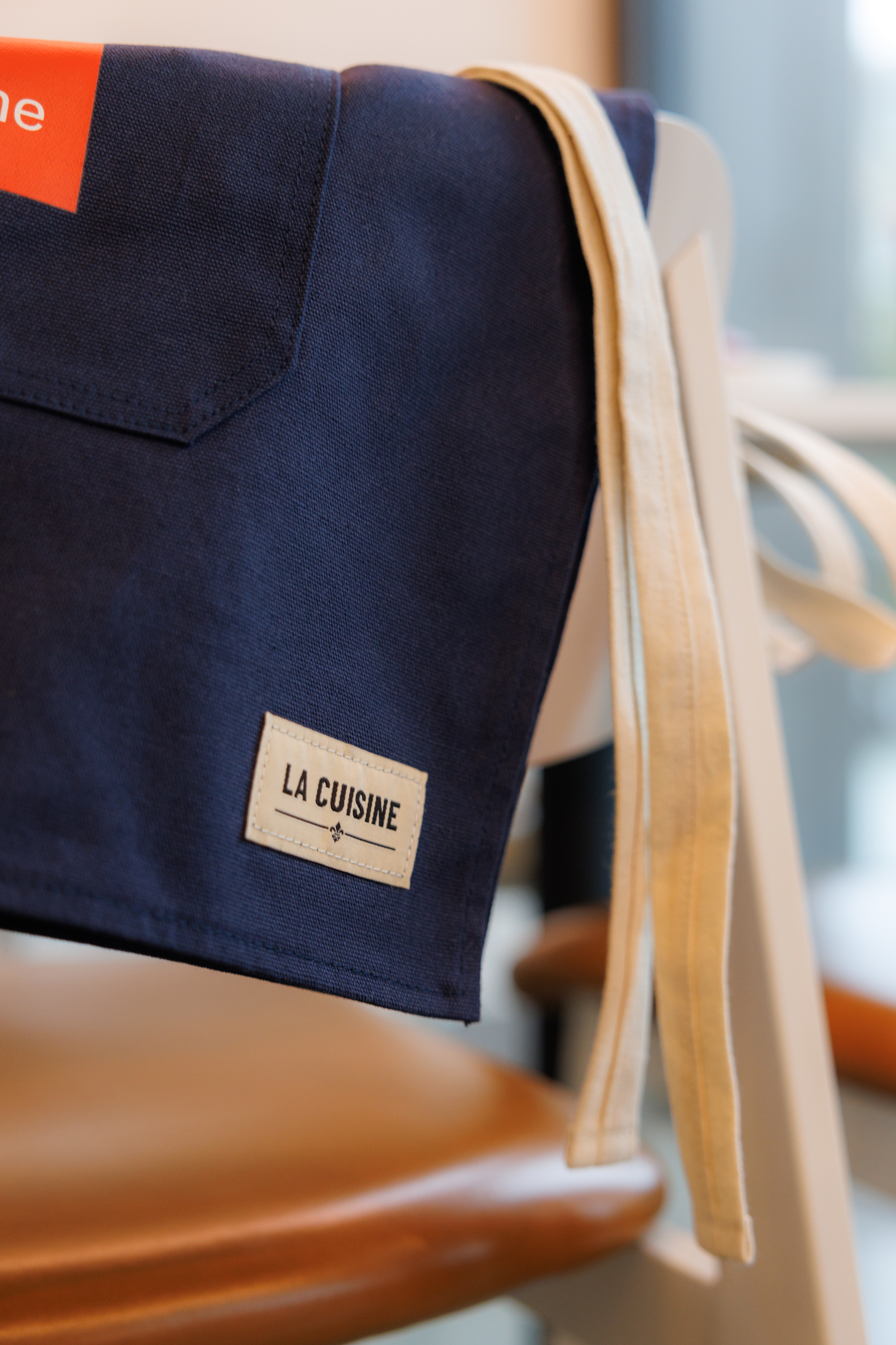 La Cuisine™ Recycled Cotton Bistro Apron - AWARE™ 2