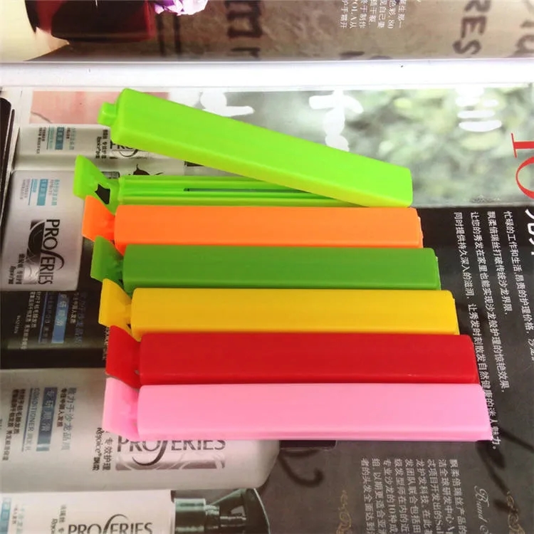 Lightweight Plastic Food Sealing Clips Set 4