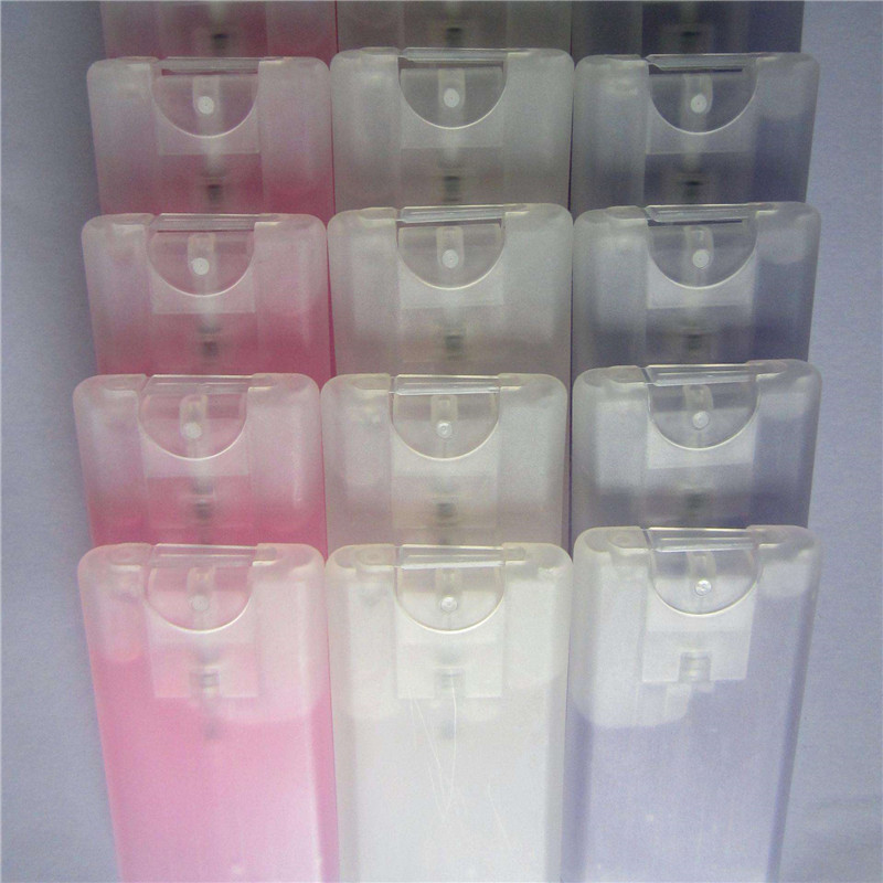 20 ml Credit Card Shape Hand Sanitizer Spray 1