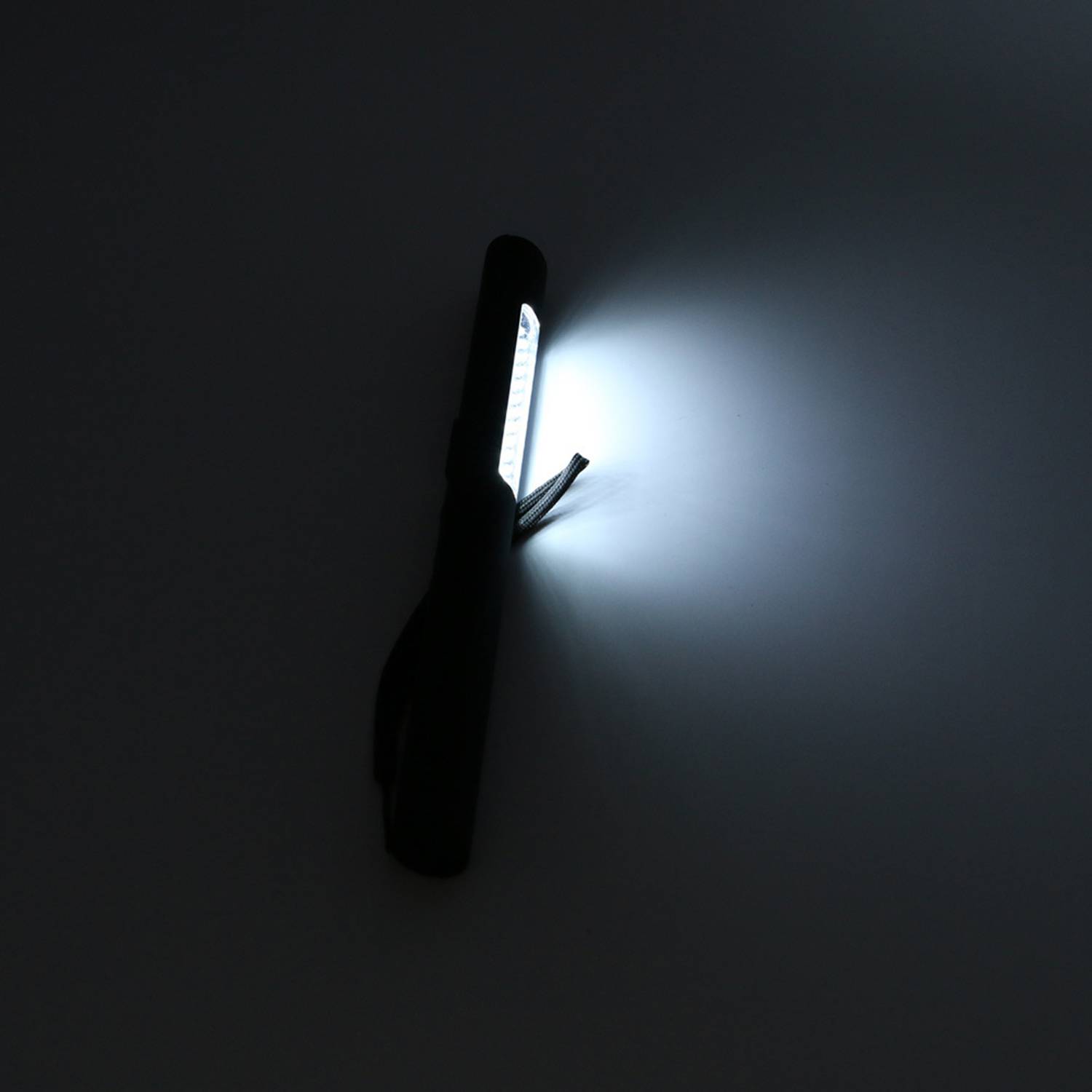 Super Bright Mini LED Flashlight 4
