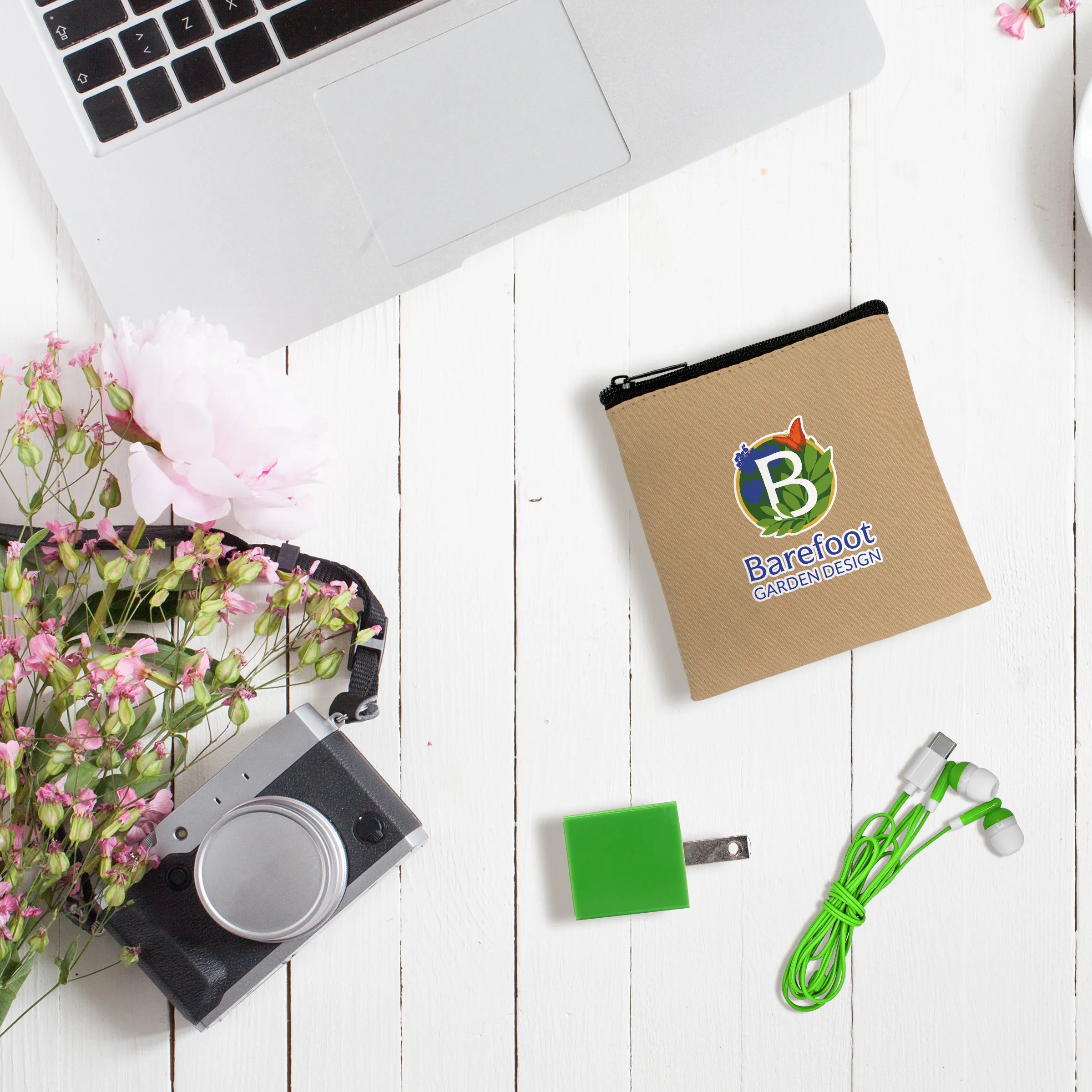 Executive Wall & Ear Bud Kit 10