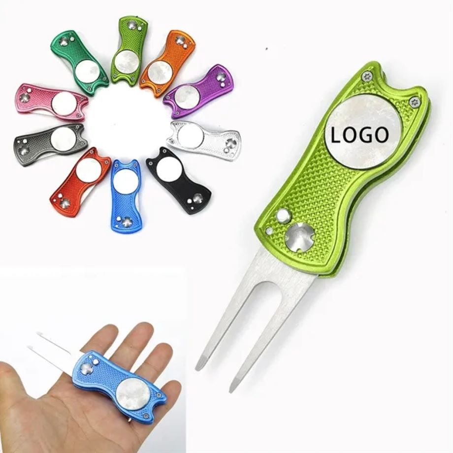 Foldable Golf Divot Tool 2