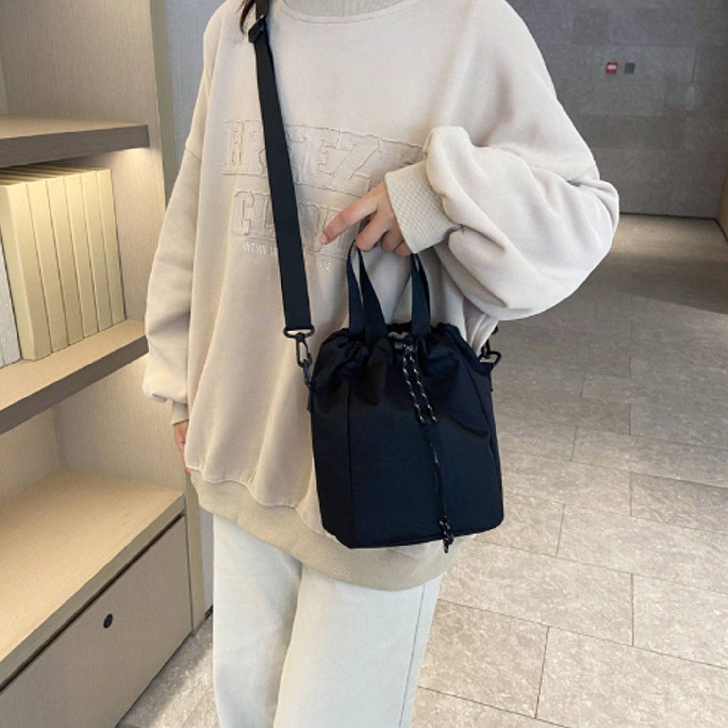 Drawstring Messenger Bag 6