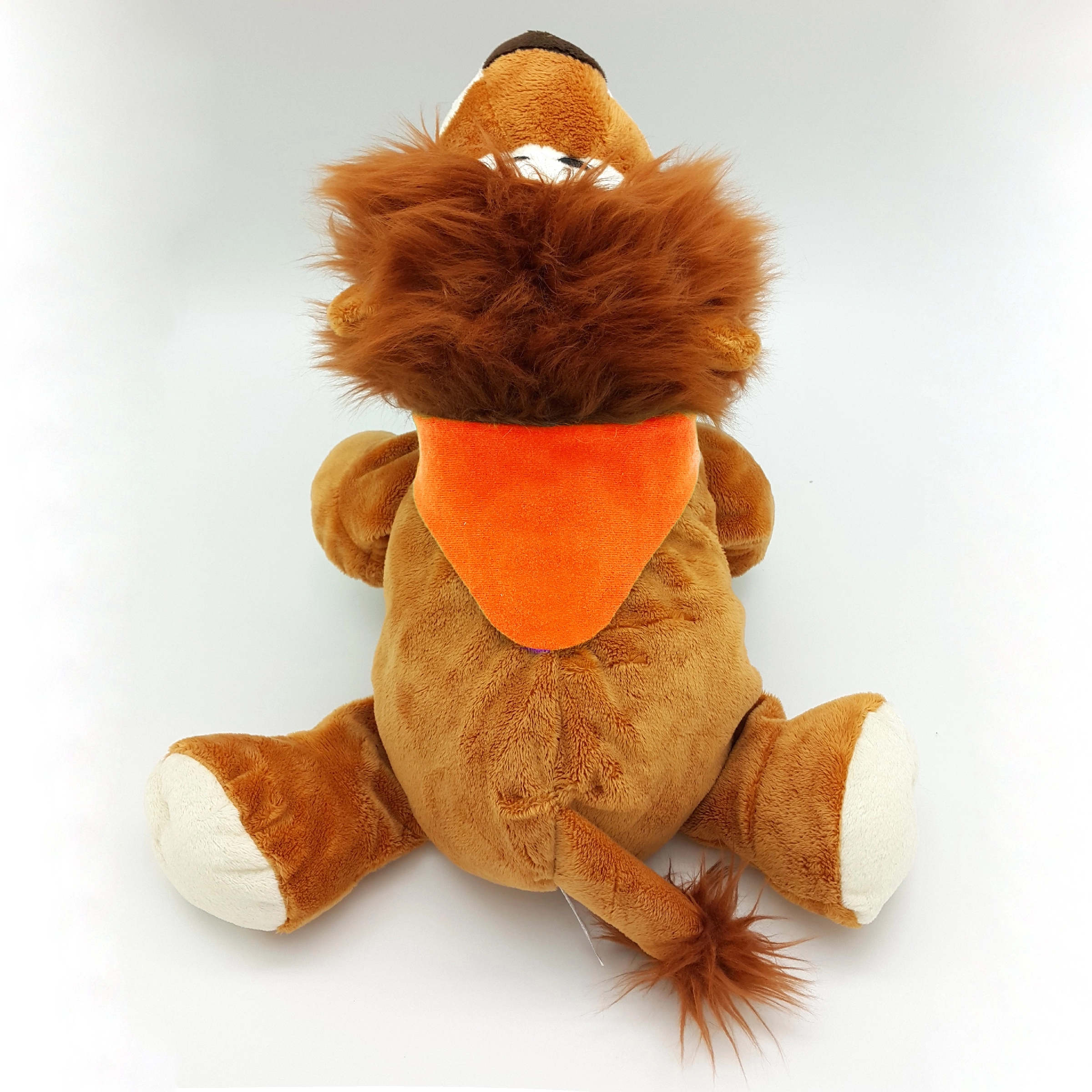 13" Laying Down Lion 1