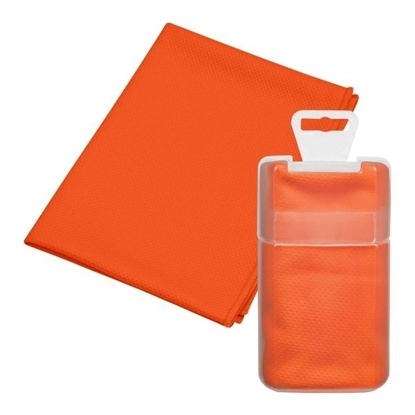 Cooling Towel In Plastic Case 5