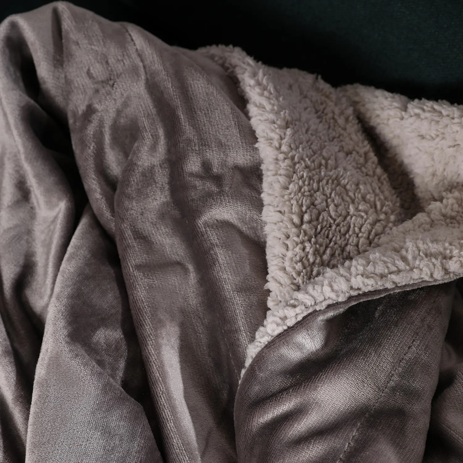 Sherpa Fleece Blanket 6