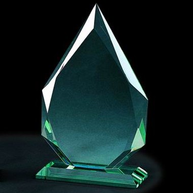 APEX JADE GLASS AWARD (MEDIUM) 1