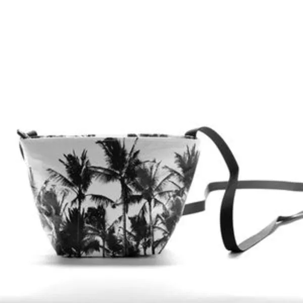 100% Coated Dupount Women's Custom Tyvek Tote 1