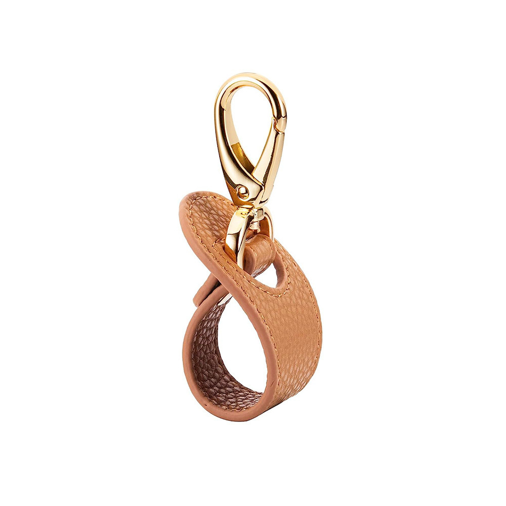 Hat Clip for Travel on Bag 8