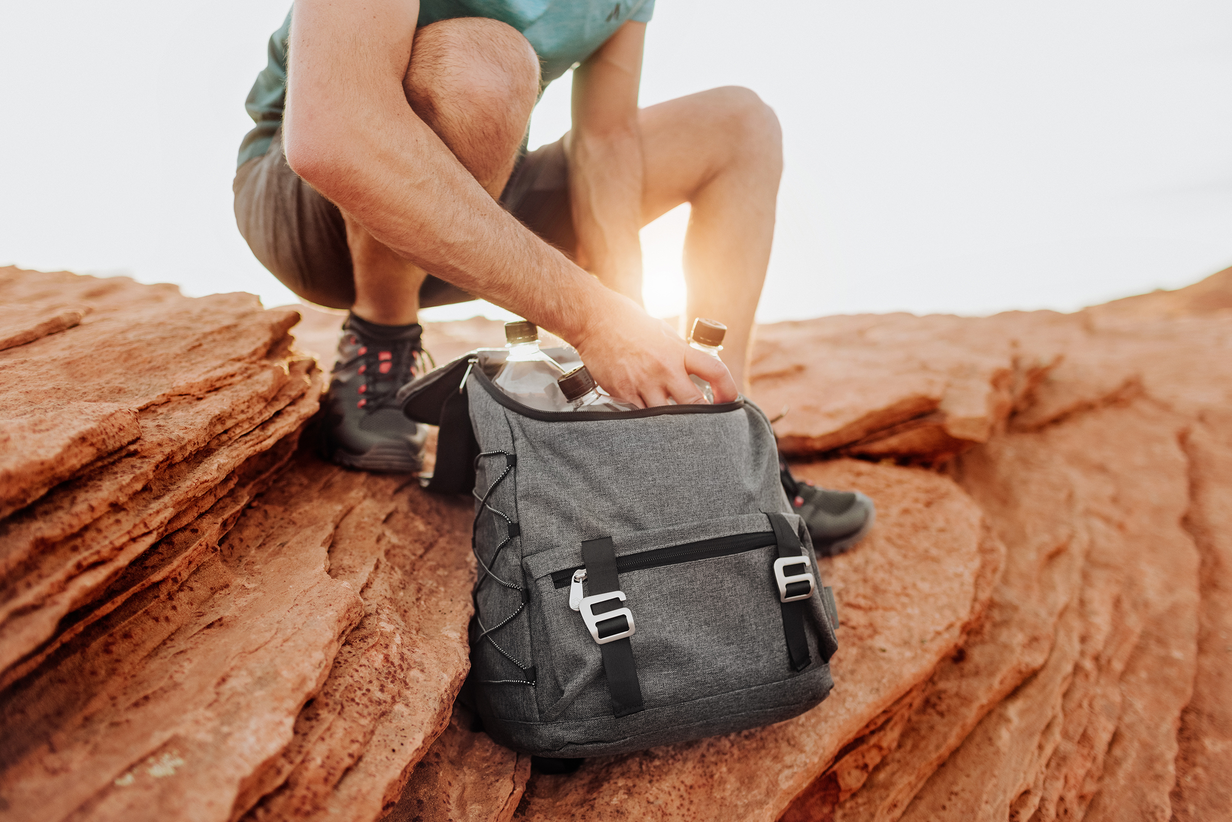 On The Go Traverse Backpack Cooler 8