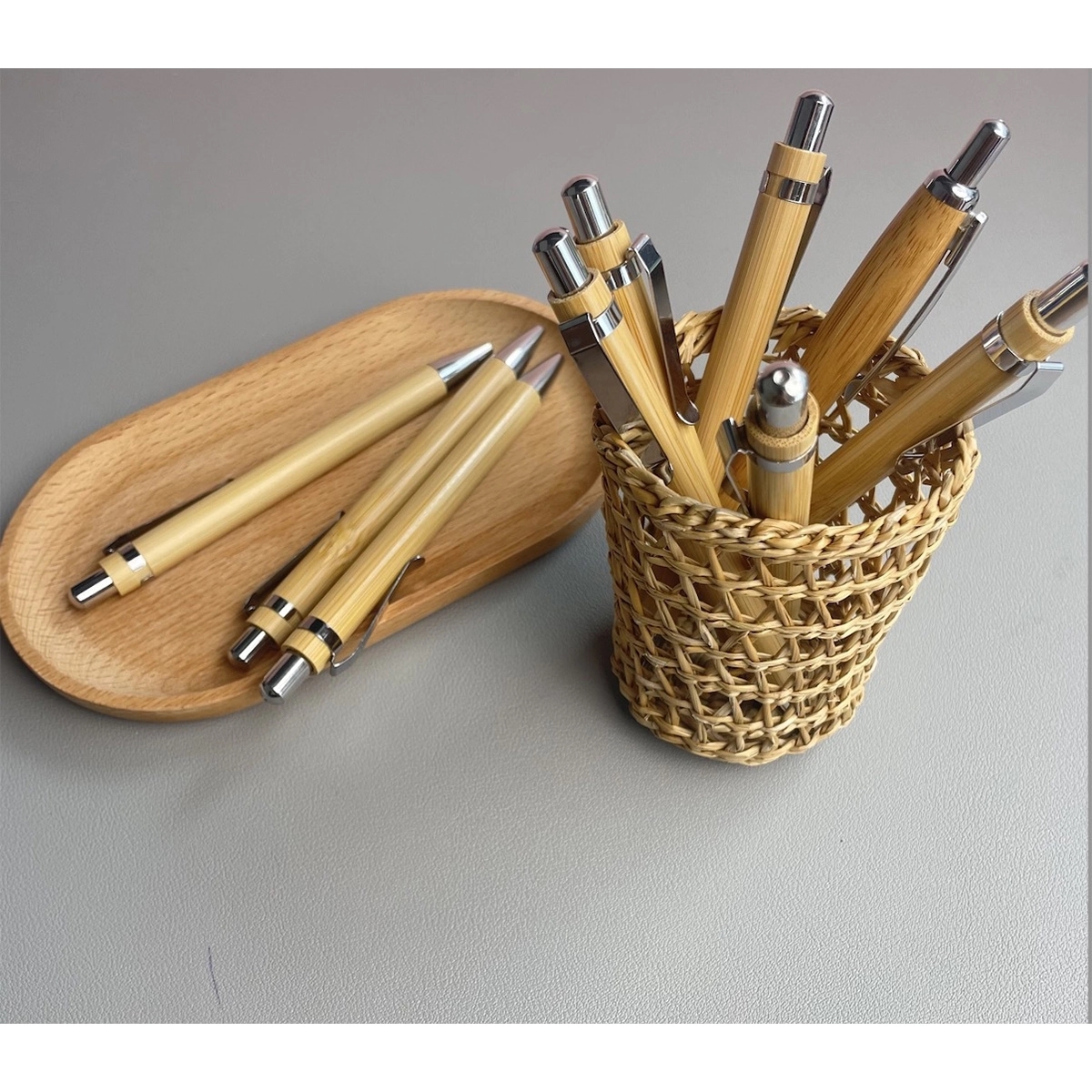 Custom Luxury Bamboo Ballpoint Pen 3