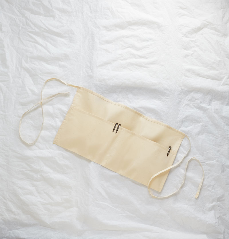 Value Waist 2 Pocket Apron, Blank 3