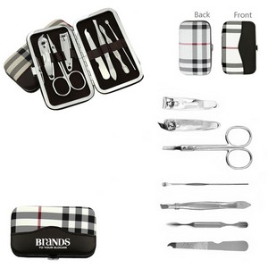 Stripes Surface 7 Pieces Manicure Set 3