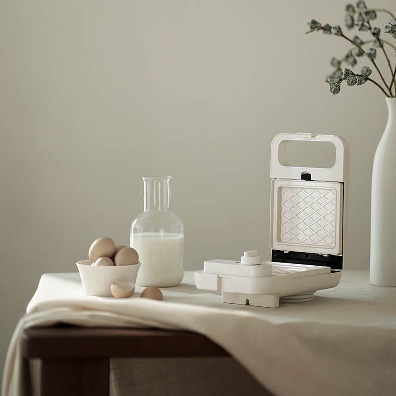 Breakfast Toast/Waffle Machine 7