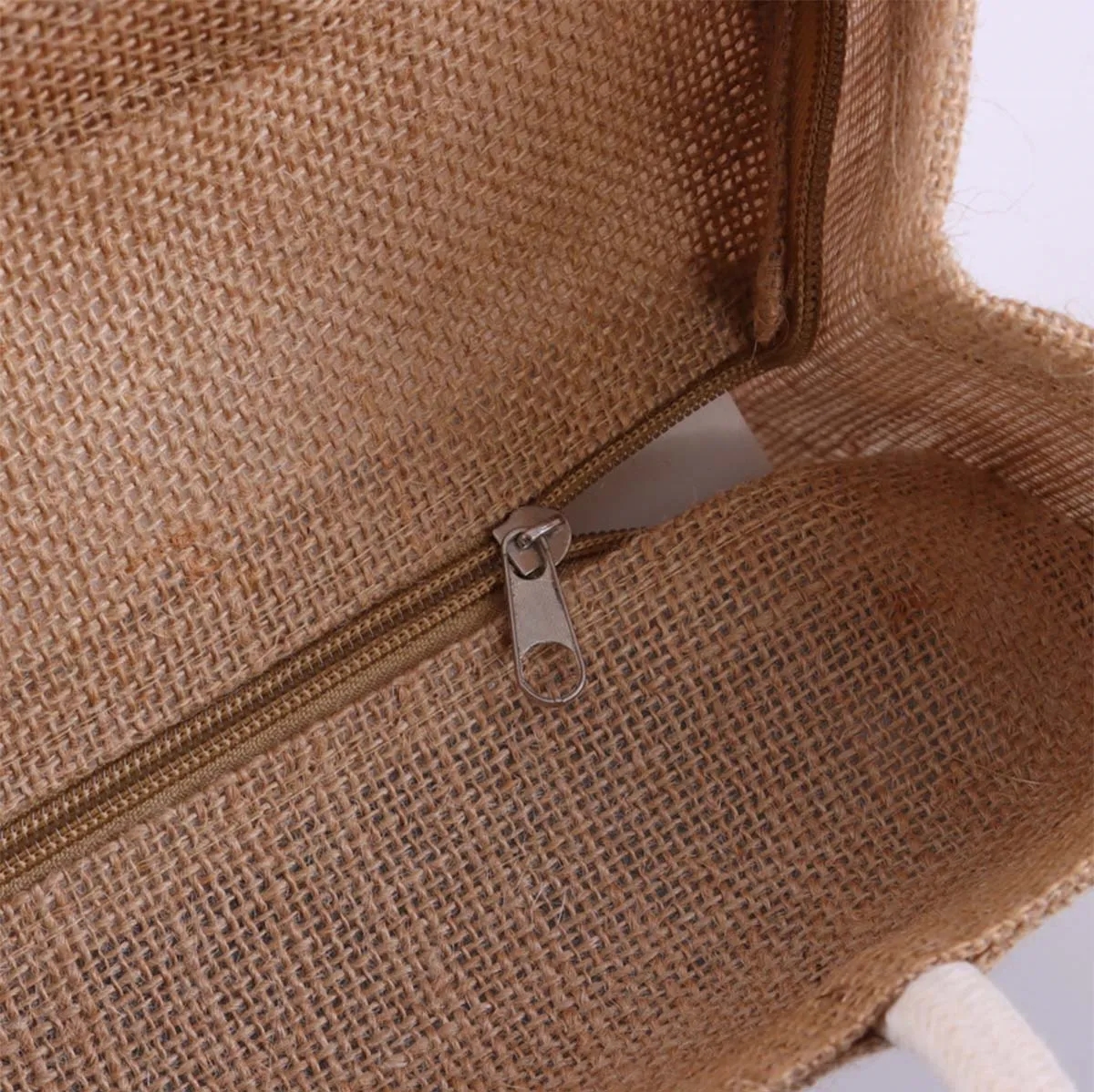 Customizable Size Travel Jute Tote Bags 8